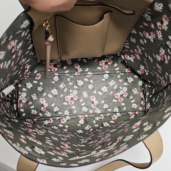 Steve Madden Chic Tan Faux Leather Tote Bag with Dual Handles Travel Bag Shop - Picture 6 of 12